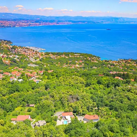 - Sambije With Swimming Pool, - Opatija Appartamento