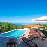 - Sambije With Swimming Pool, - Opatija *