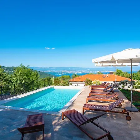 - Sambije With Swimming Pool, - Opatija *