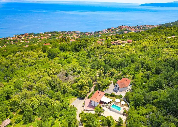 - Sambije With Swimming Pool, - Opatija *