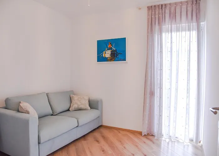 - Sambije With Swimming Pool, - Opatija *