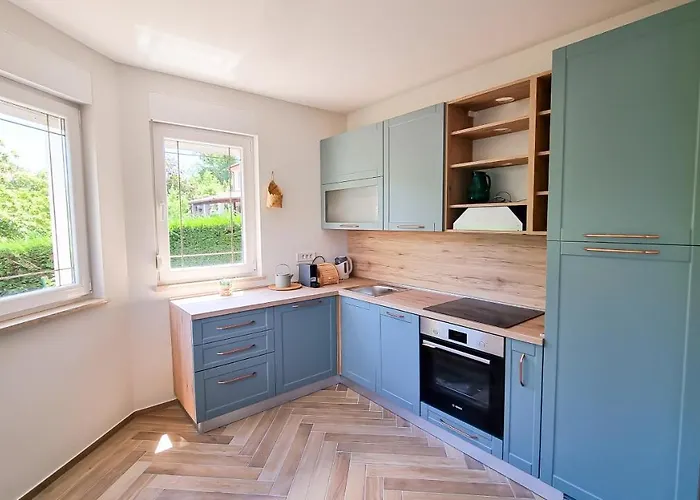 Appartement - Sambije With Swimming Pool, - Opatija